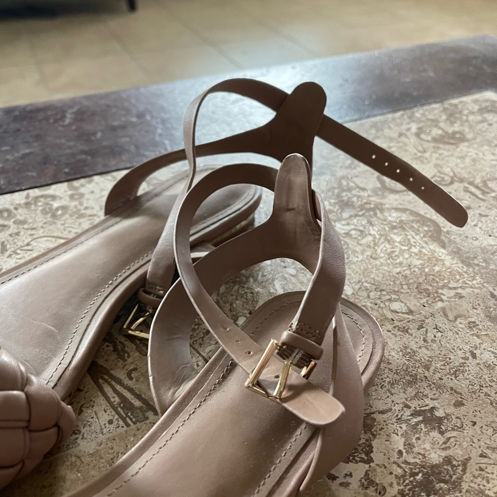 LACED SANDALS - Picture 3 of 4